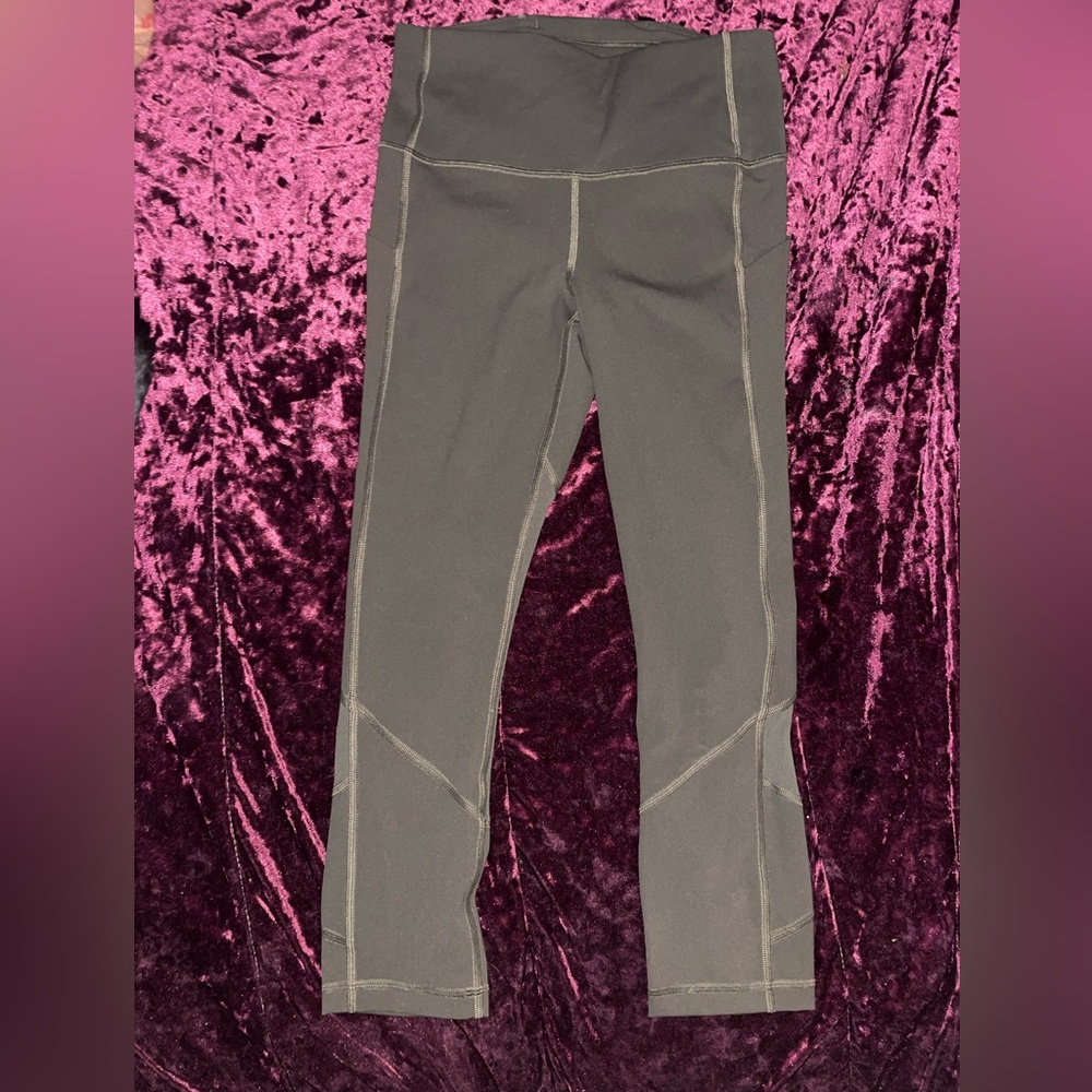 Lululemon Pace Rival HR Crop 21” Leggings with Pockets Size 4 Olive Green